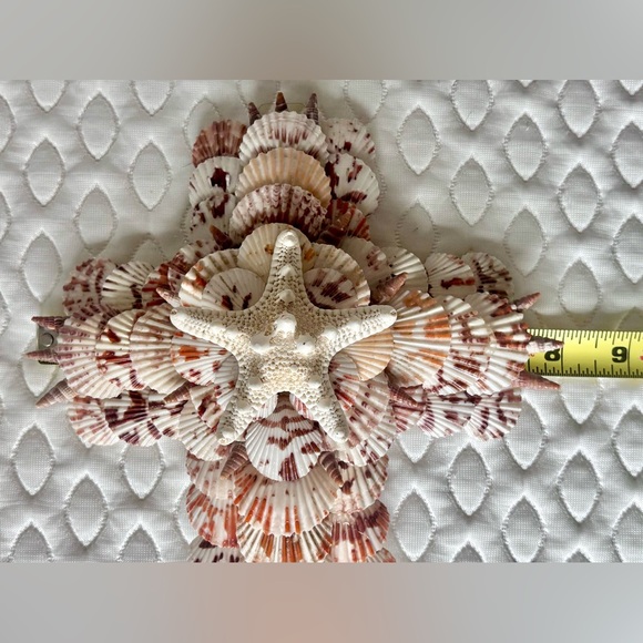 Seashell Cross - Picture 4 of 4